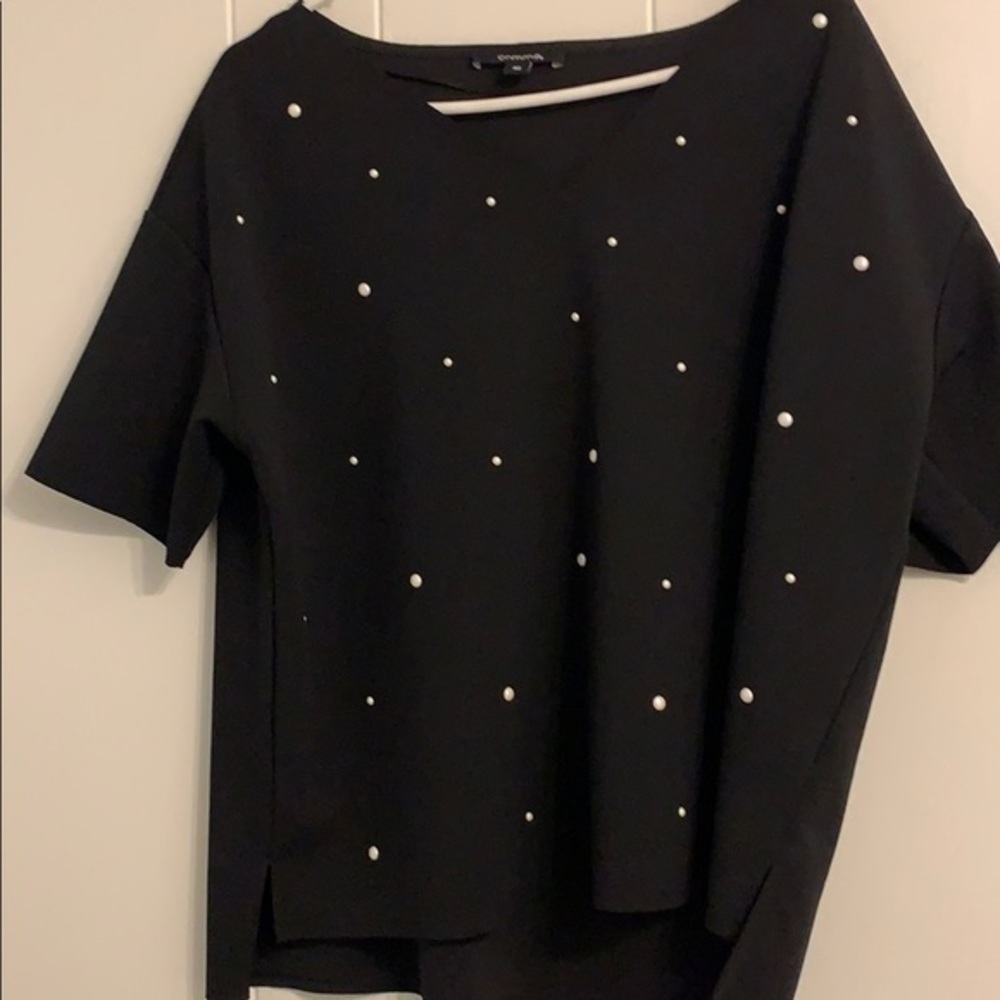 comma pearl top  42 new no tags